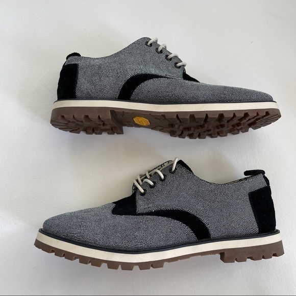 TOMS Brogue Vibram Sole Oxford Lace Up Dress Shoes Caviar Leather 9